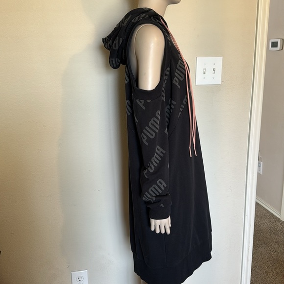Puma En Pointe black, cold shoulder athletic sweatshirt Dress, size large - Picture 9 of 11